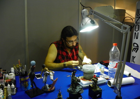 Demostración de pintura de figuras impresas en 3D